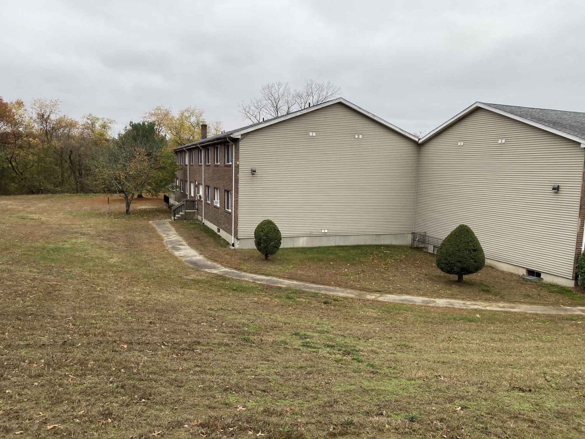 Briarwood Exterior
