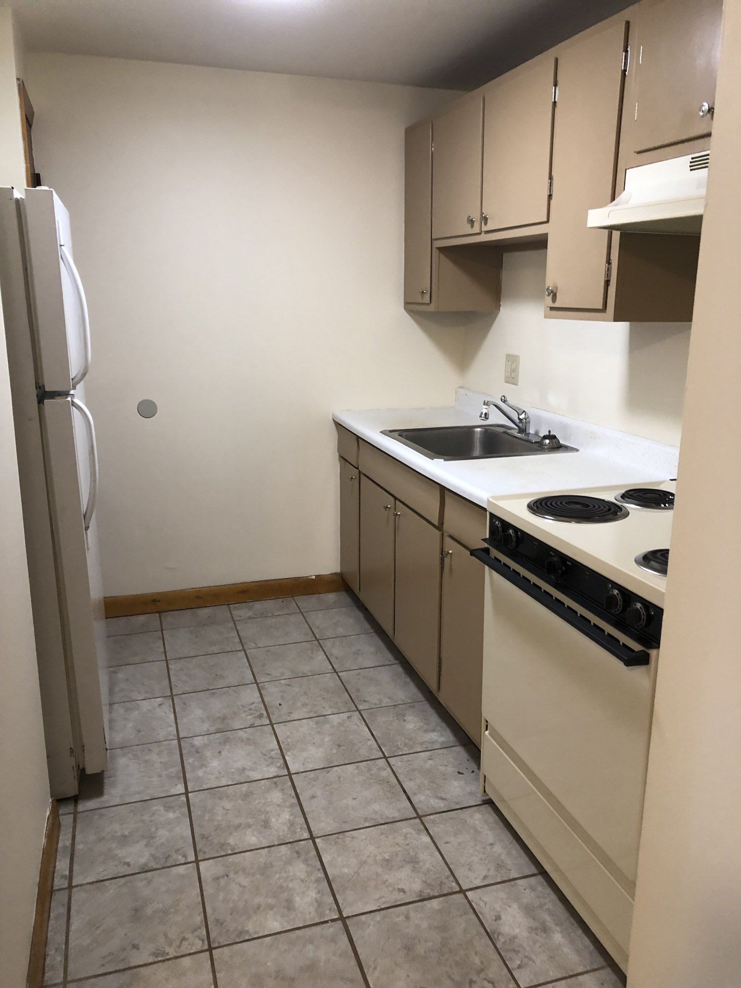 Kitchen of Farrows St Apartments