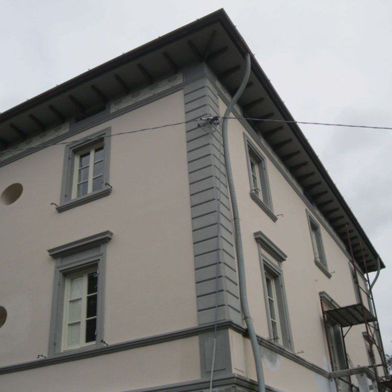 decorazioni per esterni per caseggiato