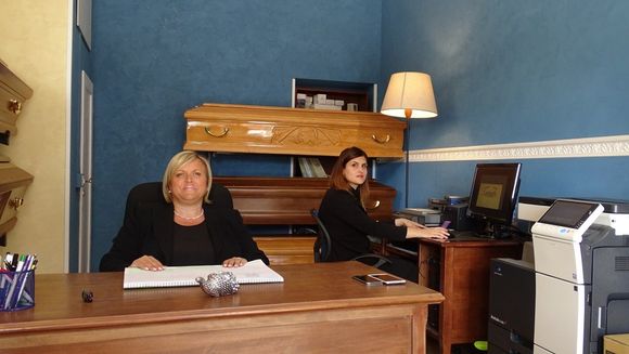 Personale dell'agenzia funebre