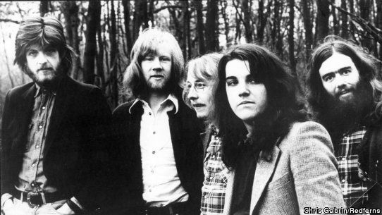The bassist far-left, who survived near electrocution thanks to the keyboardist, centre. Nick Lowe with Kippington lodge