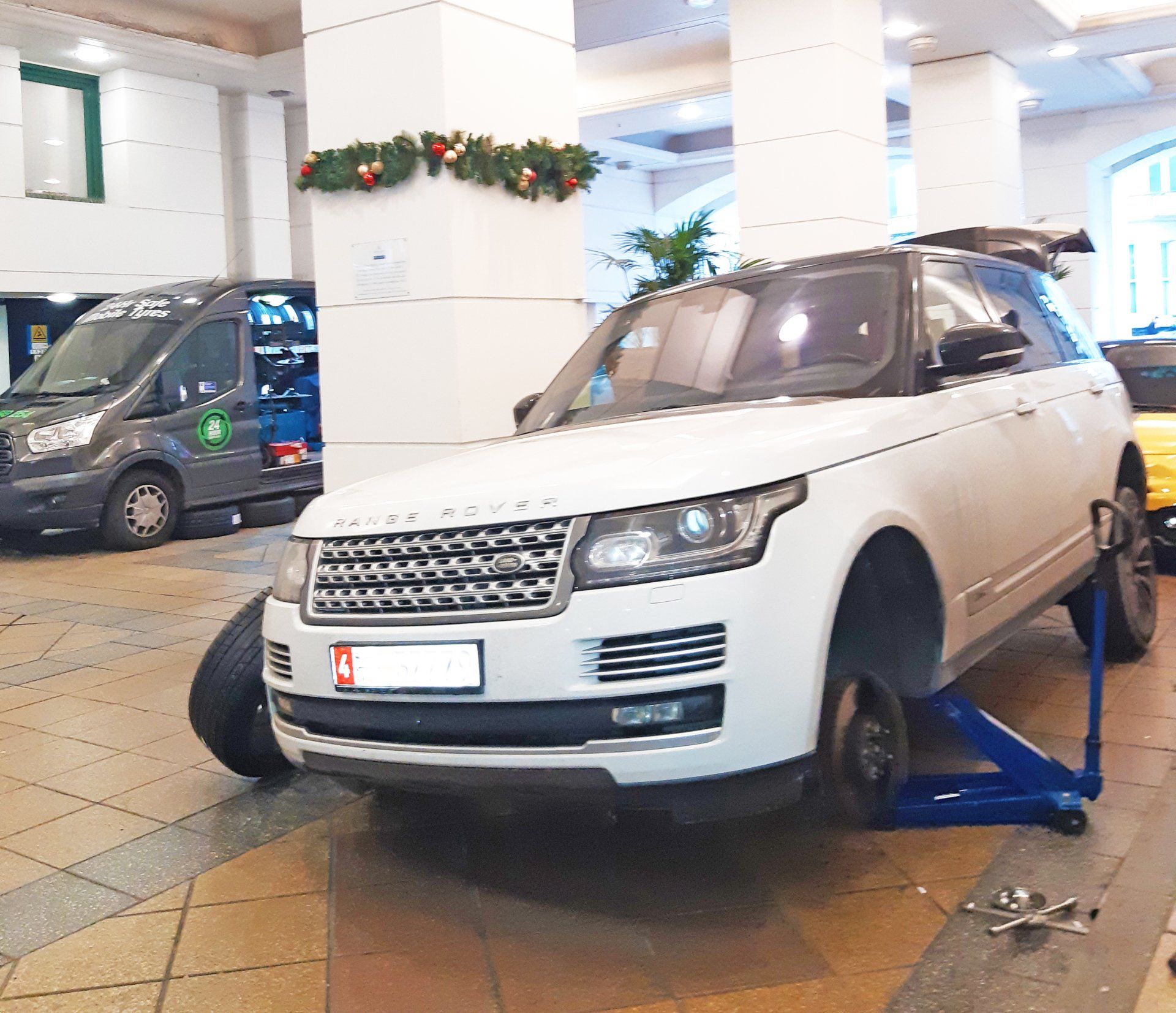 landrover