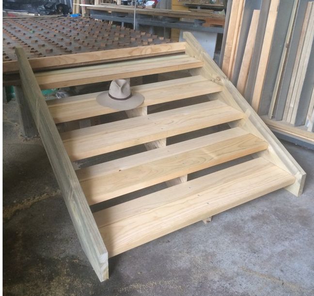 Custom Pine Steps