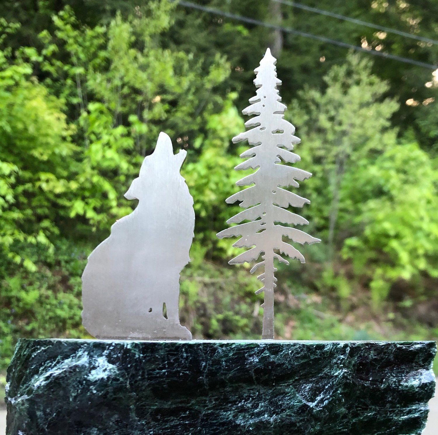 Vermont Rocks outdoor wolf sculpture decor