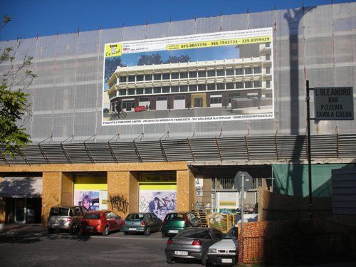 Cartellone pubblicitario