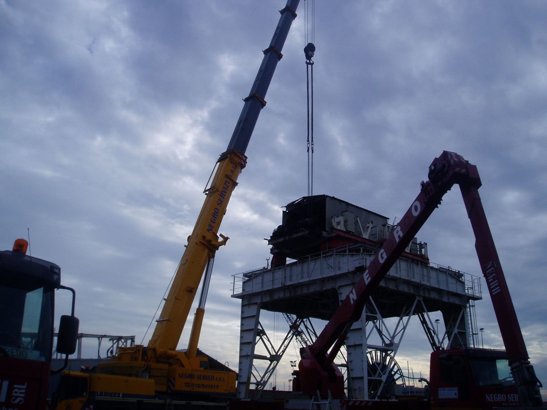 demolition of industrial plants and silos