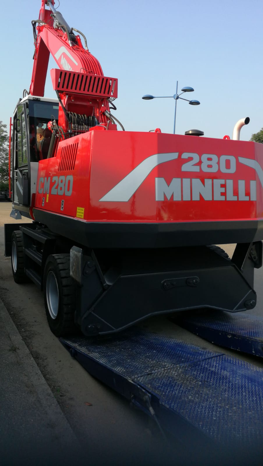 hydraulic lift