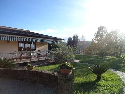 giardino del residence per anziani