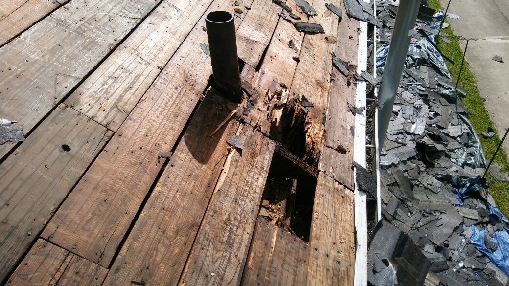 broken wood needing replacement