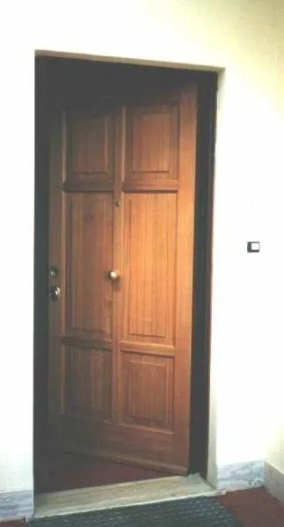 porta blindata con cilindro europeo