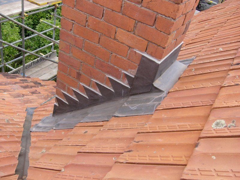 chimney stack with lead step flahings