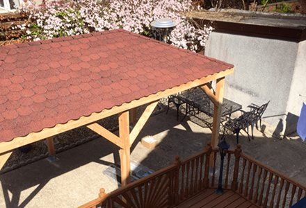 Repairing clay and concrete tiled roofs
