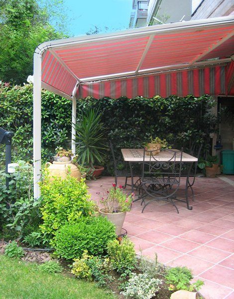tende da sole per terrazza di giardino