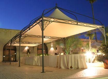 gazebo per buffet in giardino
