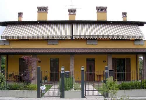 tende da sole per balcone di condominio 3