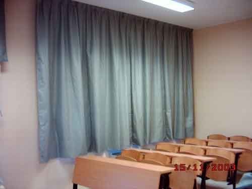 tende scure per aula universitaria 4