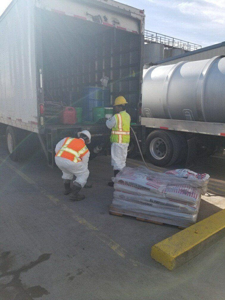 Fuel Recycling | Houston, TX | Holcomb Environmental Oil Services LLC Fuel Recycling | Houston, TX | Holcomb Environmental Oil Services LLC