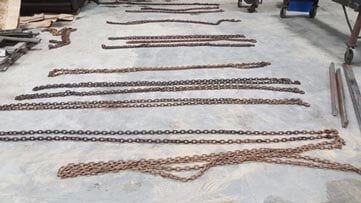 Used rigging chains —  Manufacturing Equipment in Dubuque, IA