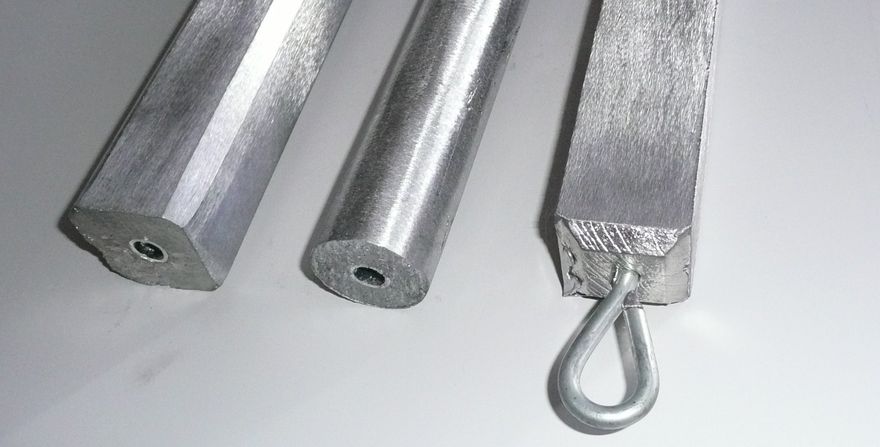 sturdy lead pieces