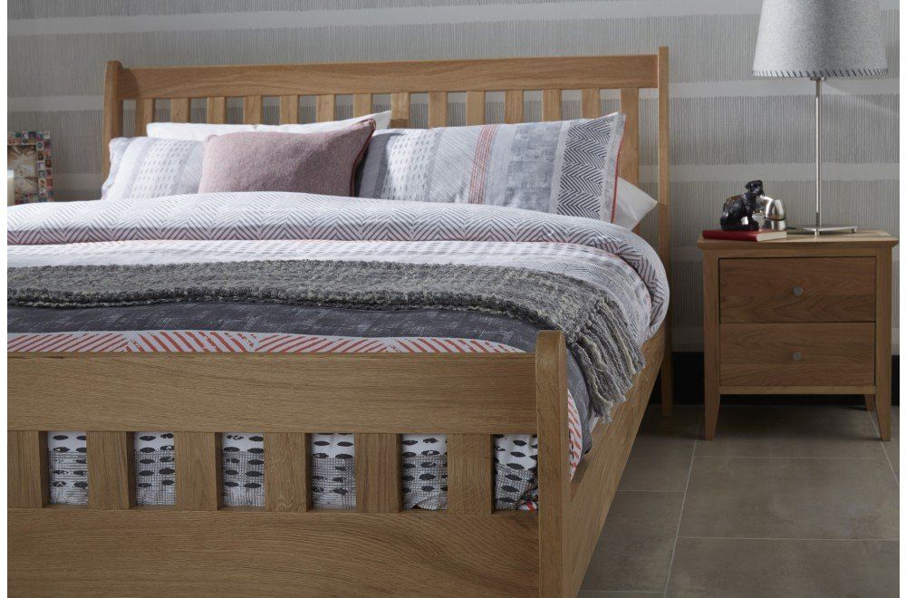 Oak king size bed