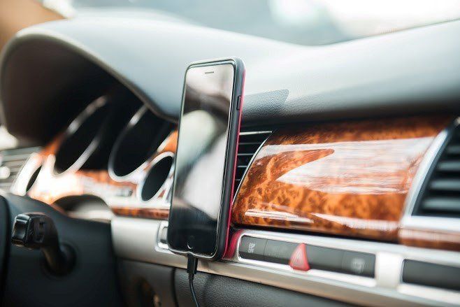 Distracted Driving And Cell Phone Laws In Virginia — Hillsville, VA — Tolbert & Tolbert, LLP Distracted Driving And Cell Phone Laws In Virginia — Hillsville, VA — Tolbert & Tolbert, LLP