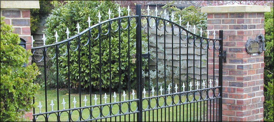 Excellent gate