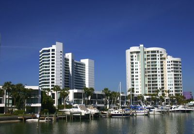iStock_000000412560_Medium
