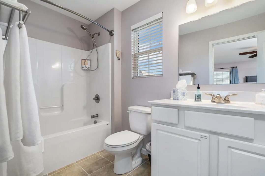 Nathan Mitchell - Bristol, TN Airbnb Rental Listing near Bristol Motor Speedway - Bedroom 2