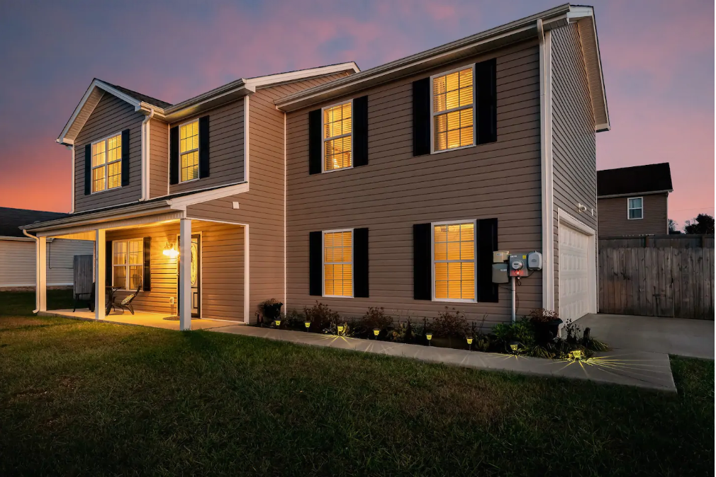 Nathan Mitchell - Bristol, TN Airbnb Rental Listing near Bristol Motor Speedway - Left Corner Front of house