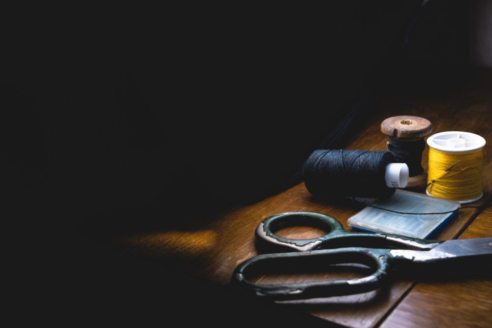 Tailoring scissors
