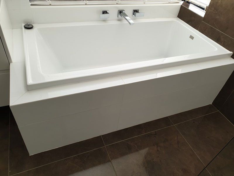 newly installed bath tub