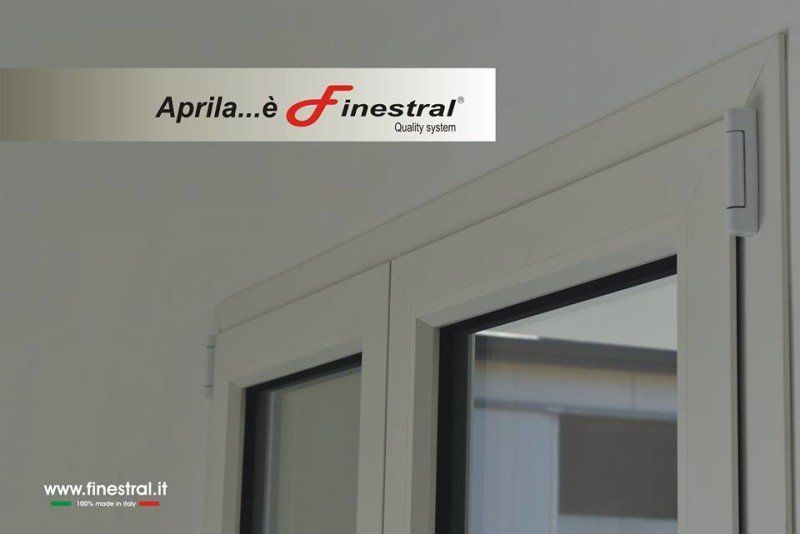 Porte per interni in vetro