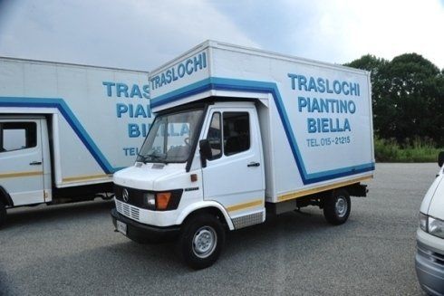 camion-marchio piantino traslochi