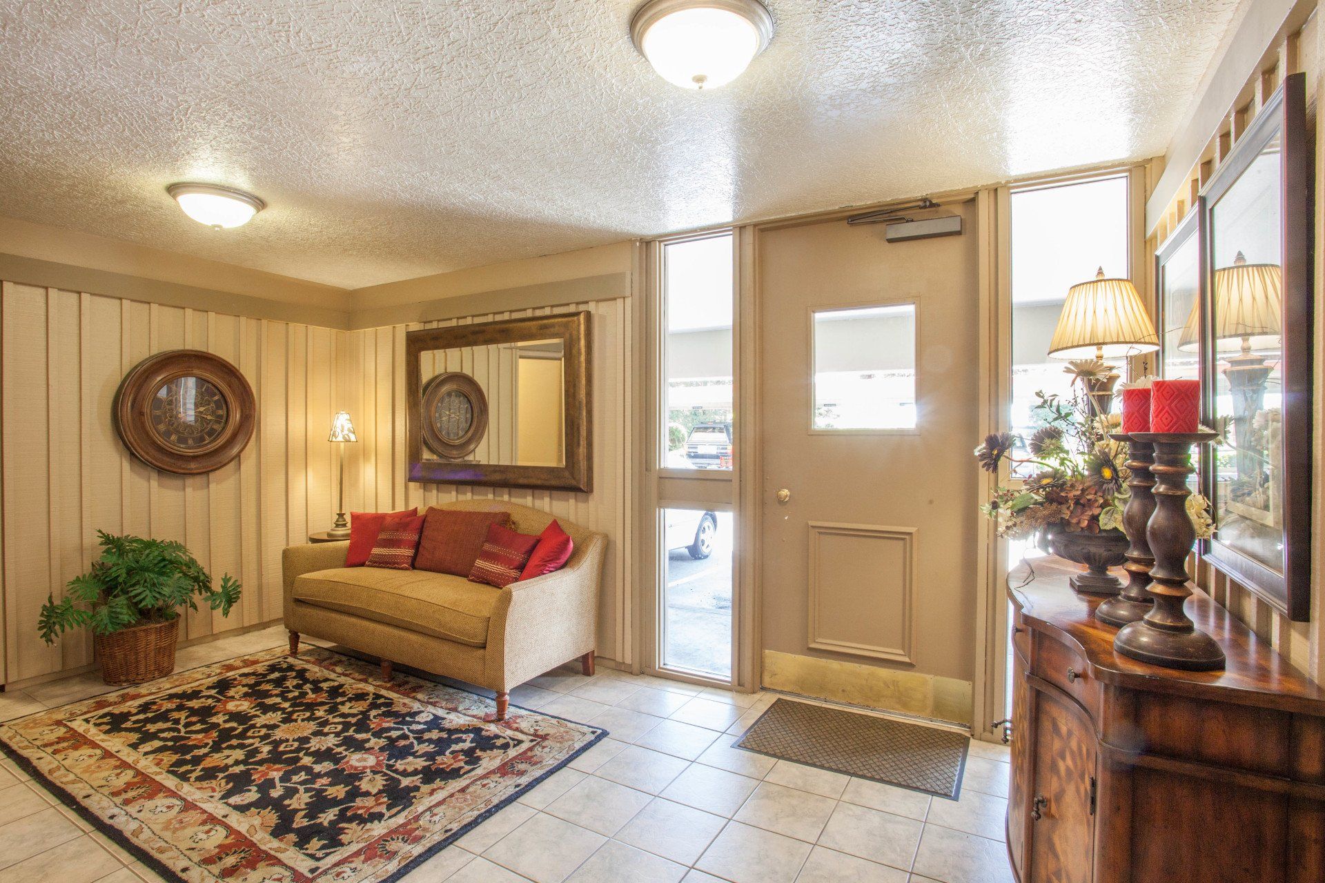 shorewood interior