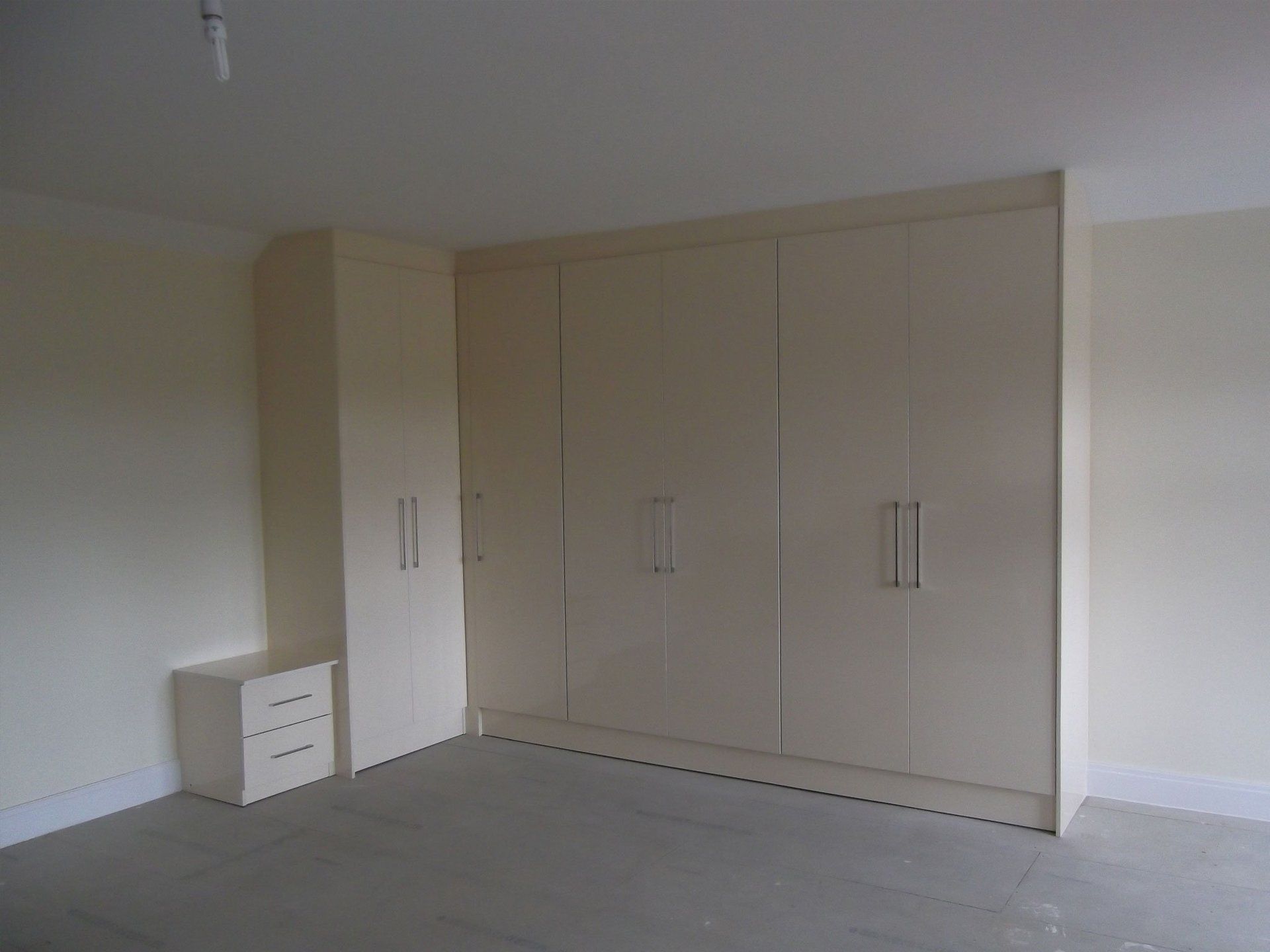 High gloss cream furniture