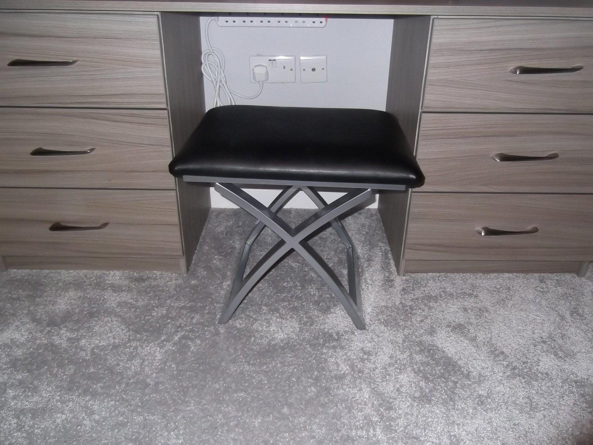 leather seating table