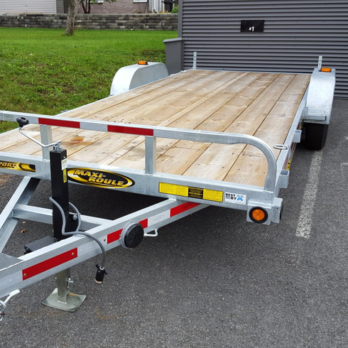 Plateforme-machinerie-location-alouer-remorque