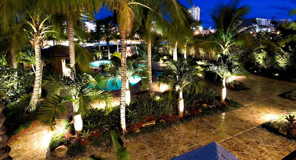 Landscape Lighting by Landscape LIghting of Miami