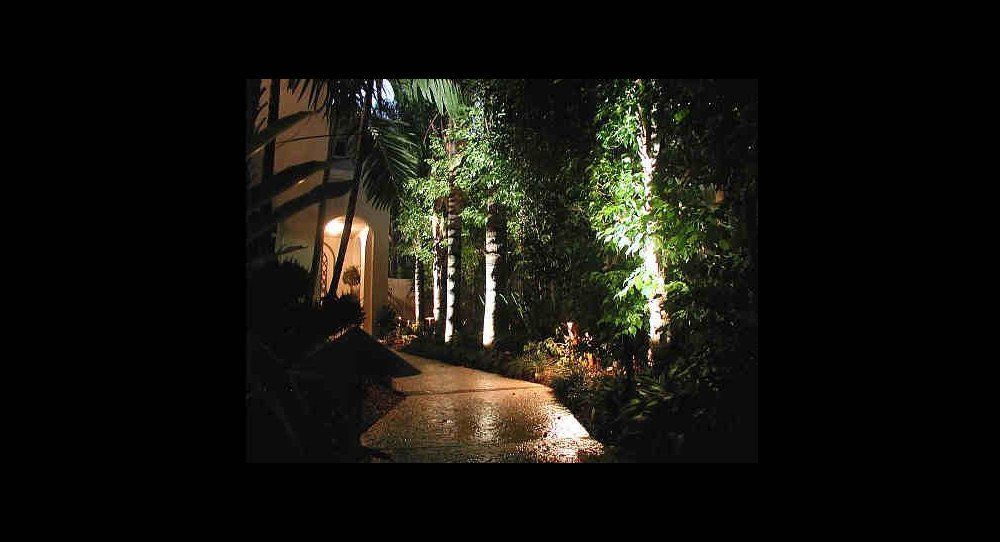 Landscape Lighting by Landscape LIghting of Miami