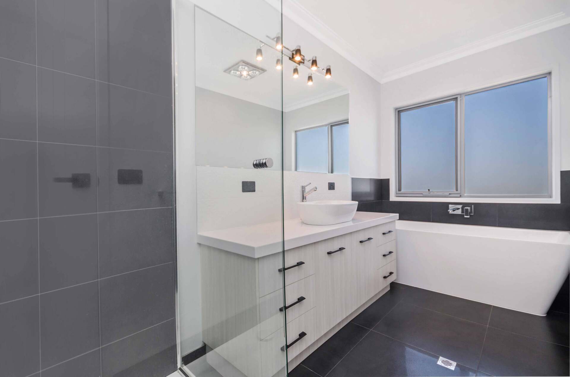 Southwest Majestic Homes- image3