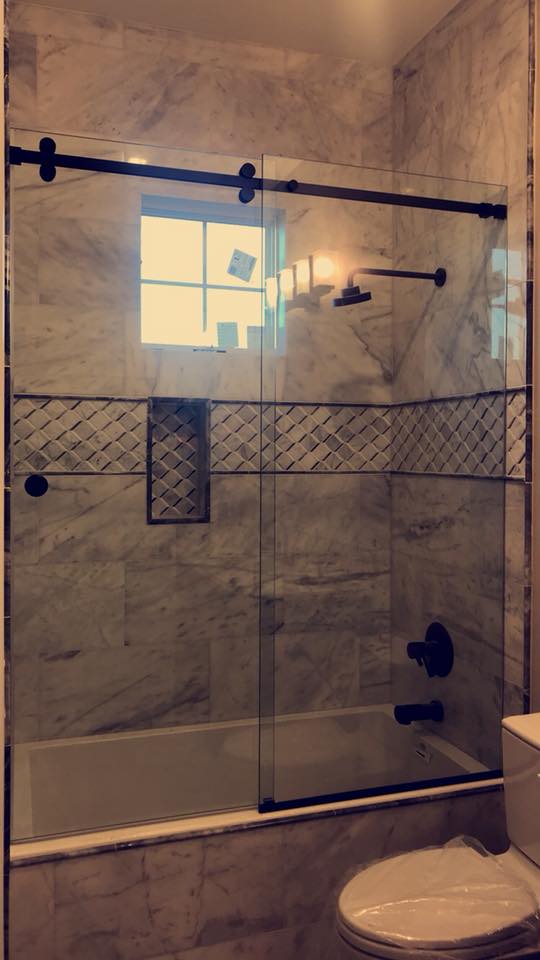 Newly Installed Custom Shower Glass Enclosure — Aurora, CO — TNT Glass LLC Newly Installed Custom Shower Glass Enclosure — Aurora, CO — TNT Glass LLC