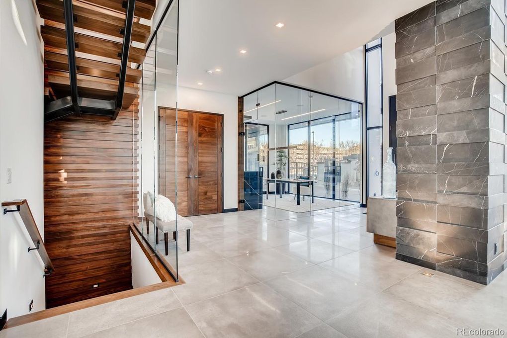 Residential Glass Walls — Aurora, CO — TNT Glass LLC