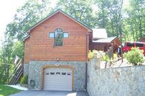 House Made Of Wood And Stone – Boone, NC – A Brush Above Painting House Made Of Wood And Stone – Boone, NC – A Brush Above Painting