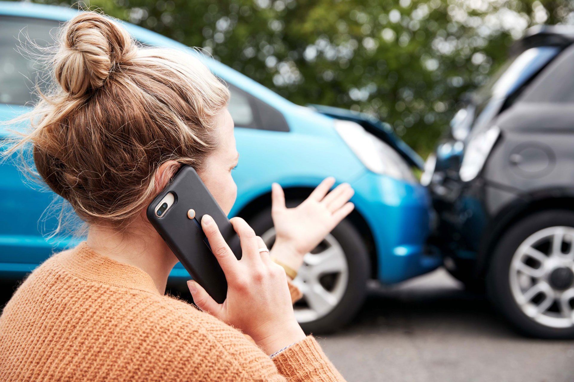 Call the Best Law Center at (214) 528-6060
