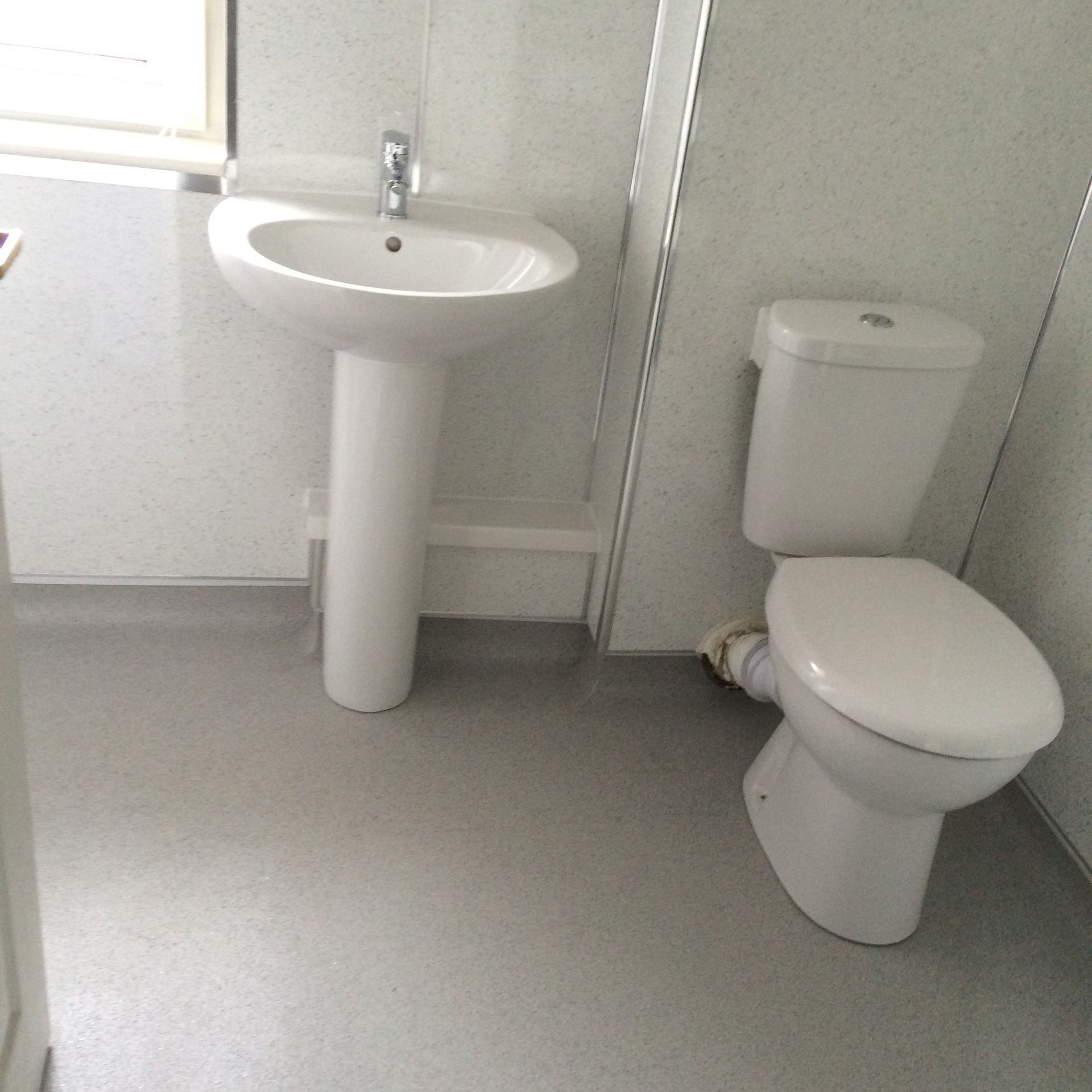 wash basin