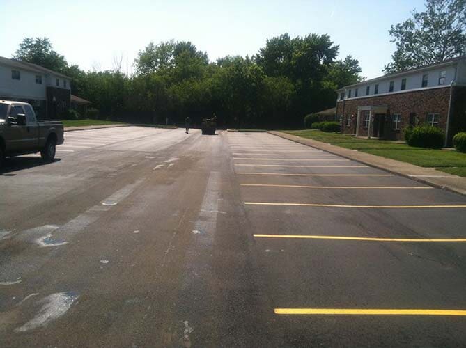 asphalt parking lot striping indianapolis