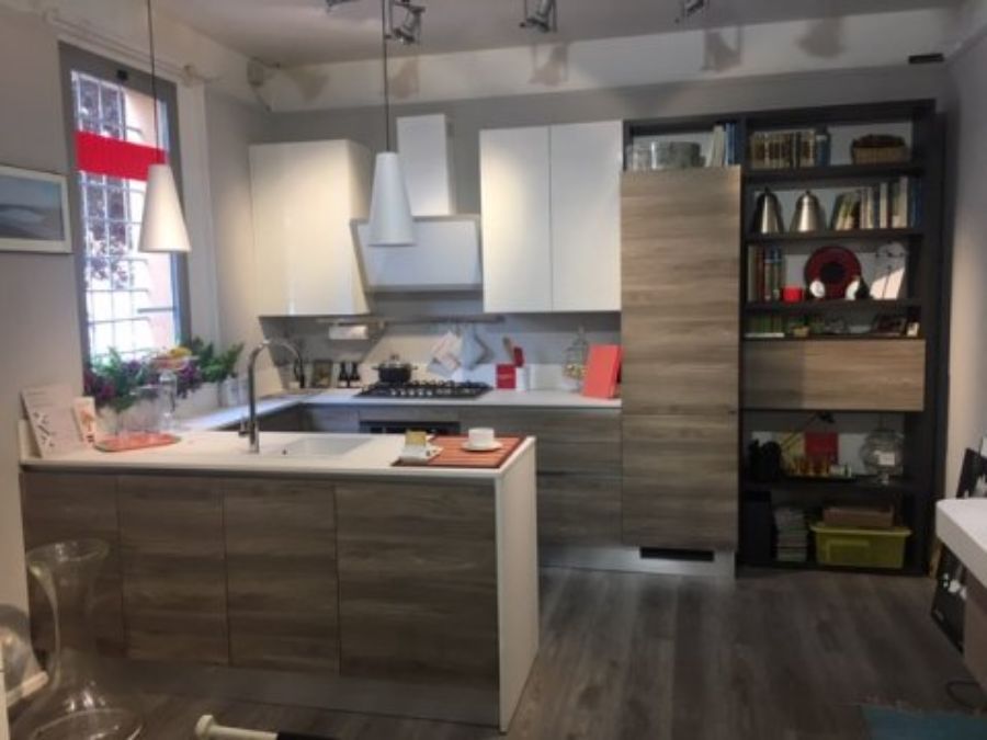 Cucina con penisola