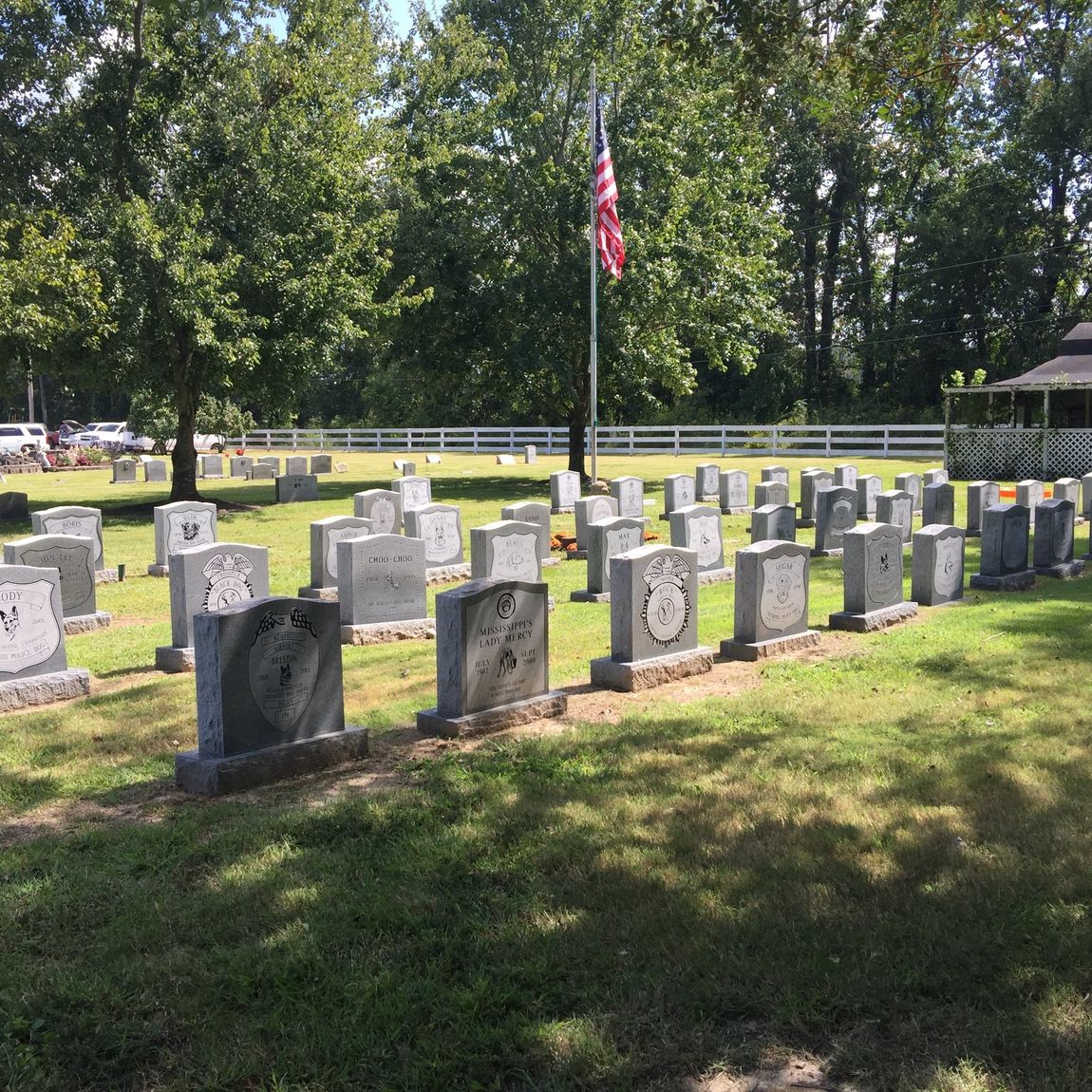 Dixie Memorial Pet Gardens 3