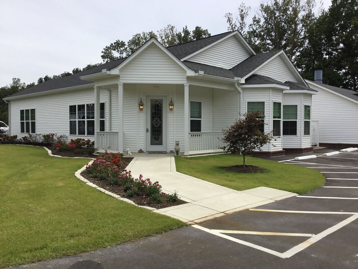 Dixie Memorial Pet Gardens 1