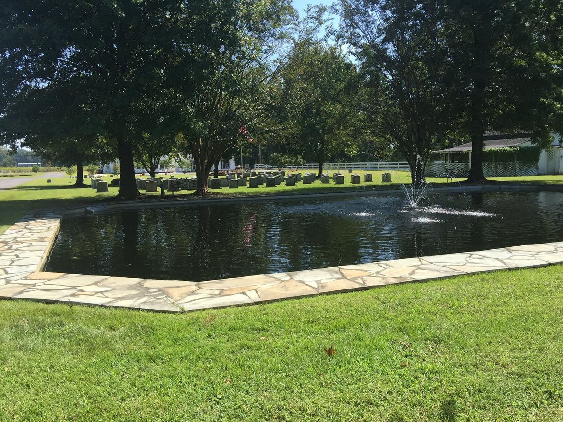 Dixie Memorial Pet Gardens 12